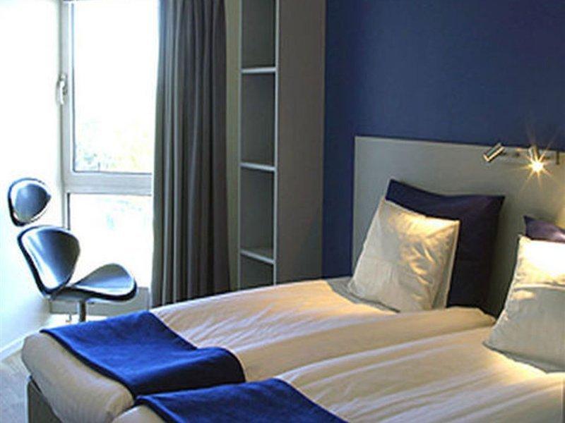 Sure Hotel By Best Western Stockholm Alvsjo Zimmer foto